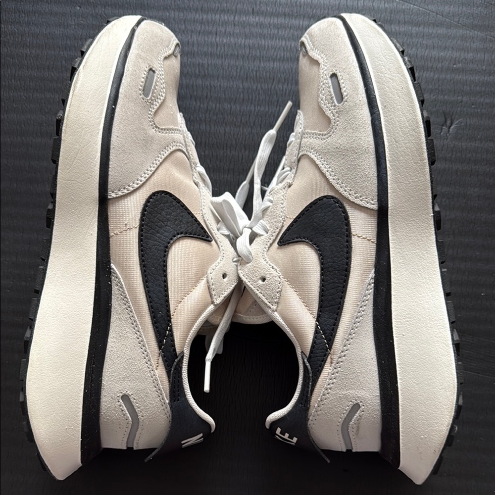 Women’s Nike Phoenix Waffle Sneakers - Size 8.5